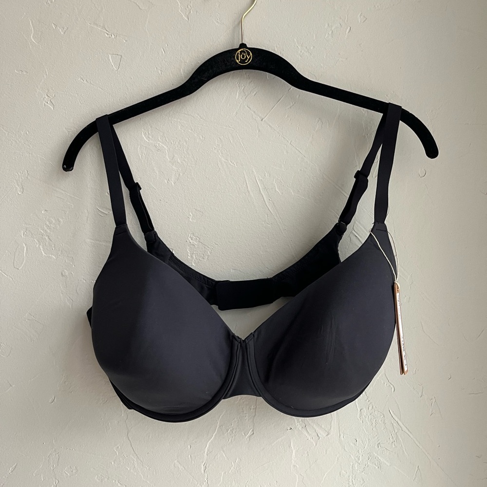 SKIMS Black Padded Underwire Bra